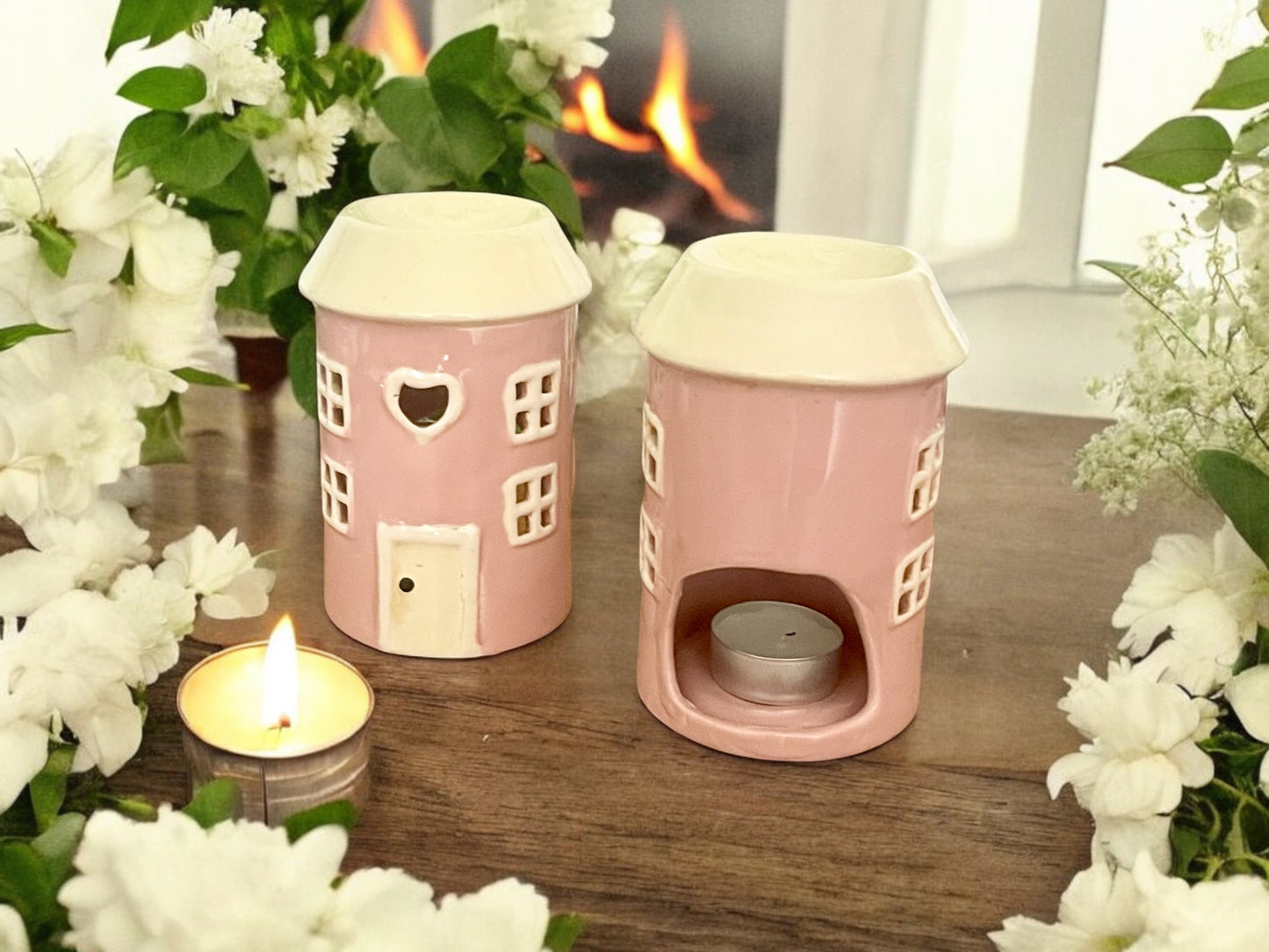 Handfinished Rustic Country-Style  Pottery House